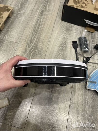 Робот-пылесос redmond RV-R450
