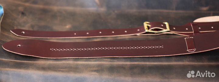 Кожаный гитарный ремень