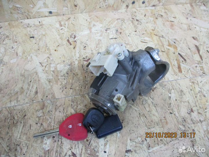 Замок зажигания Тойота Королла 150