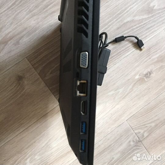 Ноутбук Lenovo B50-70, Intel i3/Radeon