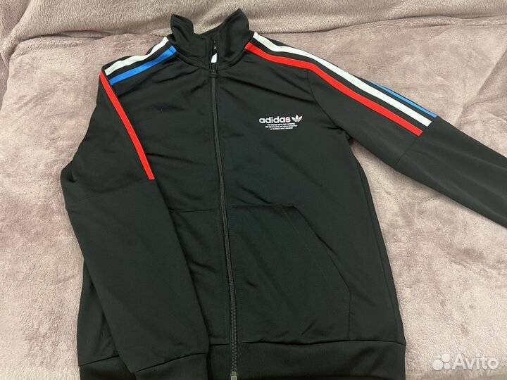 Спортивный костюм для мальчика 140-146