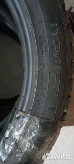 Nokian Tyres Hakkapeliitta R3 45 R18