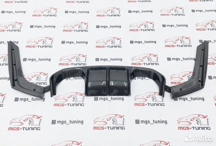 Диффузор Vorsteiner для BMW M4 F82 Карбон