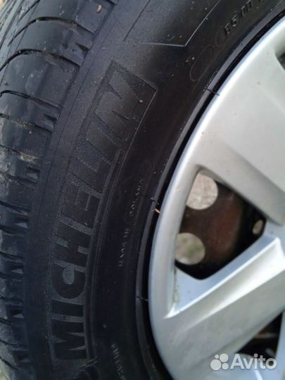 Michelin Latitude Diamaris 21.5/65 R16