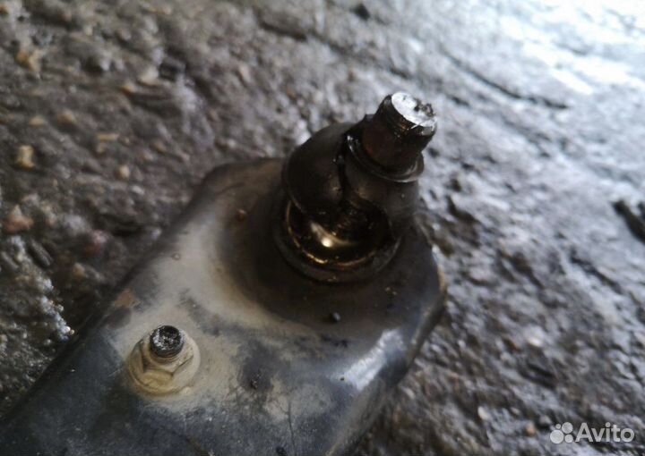 Передняя балка Ford Escape ep3w l3 2000 год