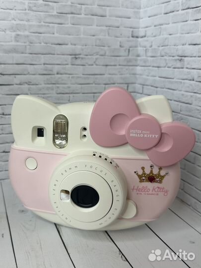 Фотоаппарат instax Hello Kitty