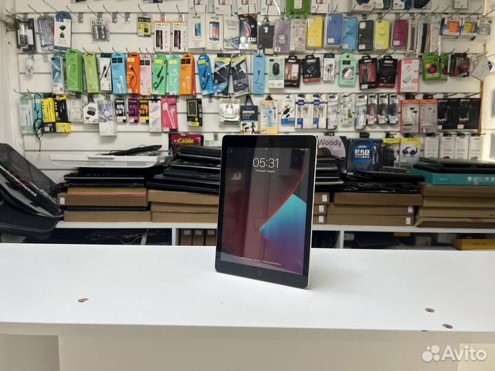 Планшет Apple iPad 6 2018 Гарантия