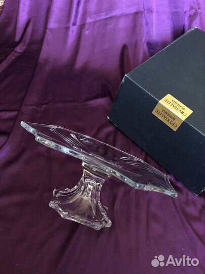 Тортница хрустальная