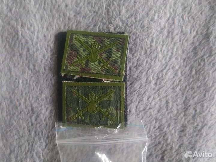 Погоны, петлицы, шевроны