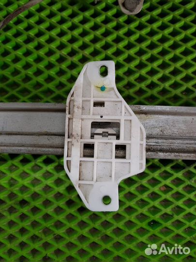 Стеклоподъемник электр. задний левый заз Chance