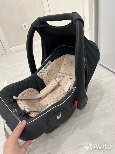 Продам автолюльку HB skyler V2