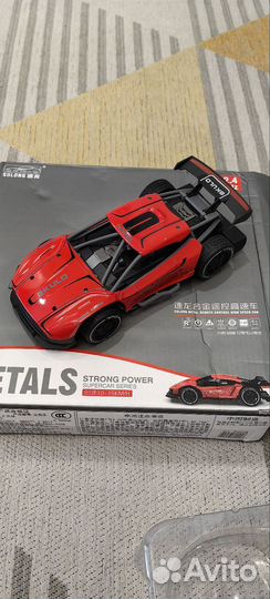 Машина на радиоуправлении 1:20 новая