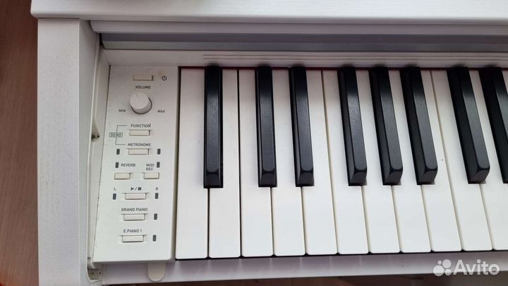Цифровое пианино casio px-770 белое