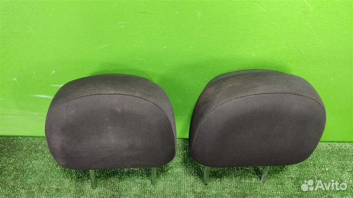 Подголовники комплект Opel Astra J 2010