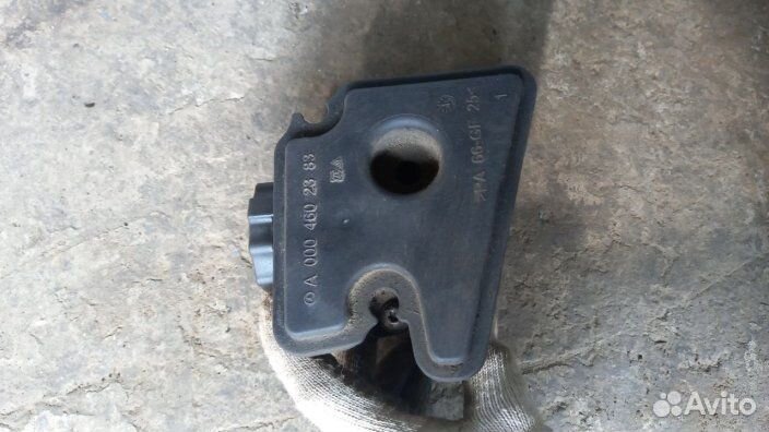 Бачок гидроусилителя Mercedes Benz W204 2007-2015