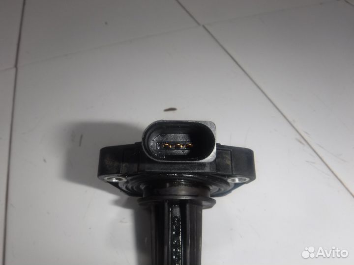 Датчик уровня масла Skoda Yeti