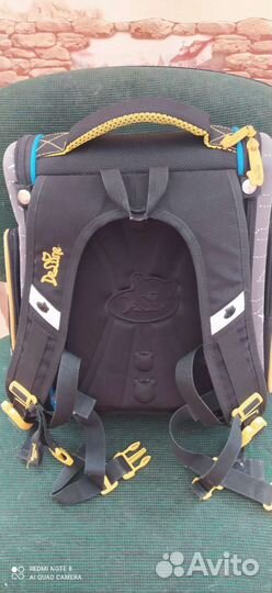 Рюкзак школьный