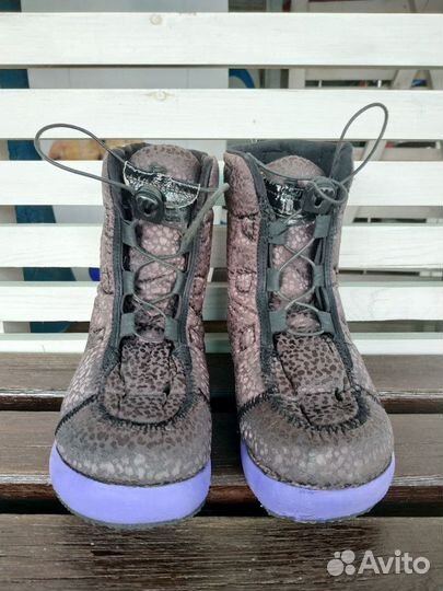 Крепления жен Slingshot Jewel US7 (used) вейкборд