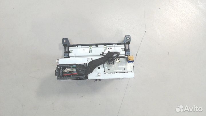 Магнитола Jeep Cherokee 2013, 2014