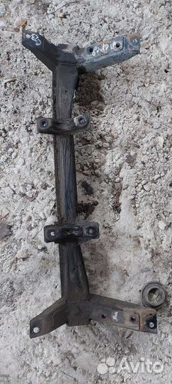 Балка передняя Nissan Serena c23