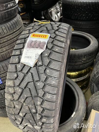 Pirelli Ice Zero 275/40 R20 107T