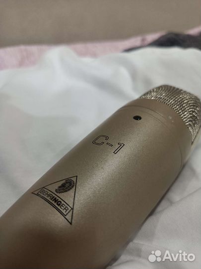 Микрофон behringer C1