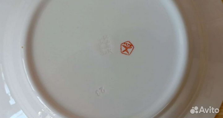 Набор столовых тарелок зик СССР 26 шт