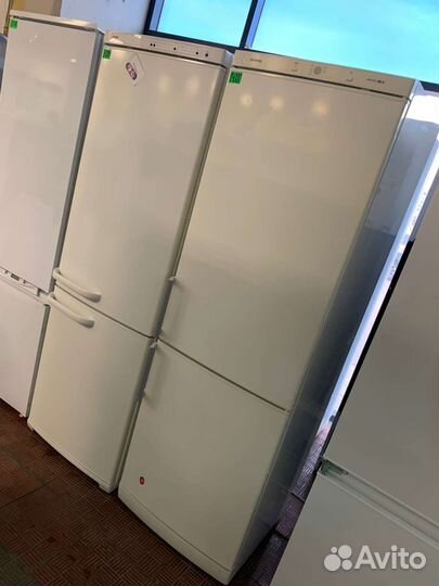 Холодильник б/у для дома