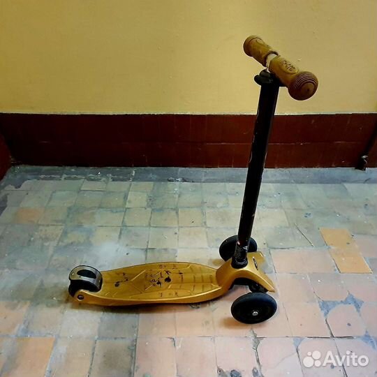 Самокат Maxi Micro