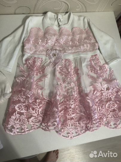 Комплект на выписку для девочки