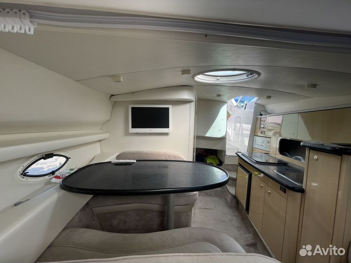 Круизная яхта катер Maxum 2900 SCR (Bayliner 285)