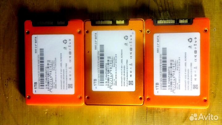 Жесткий диск ssd