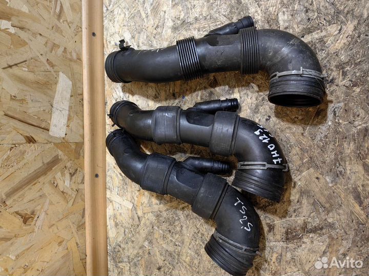 Патрубок Воздушный Траснпортер Т5 7h0129615 H J K