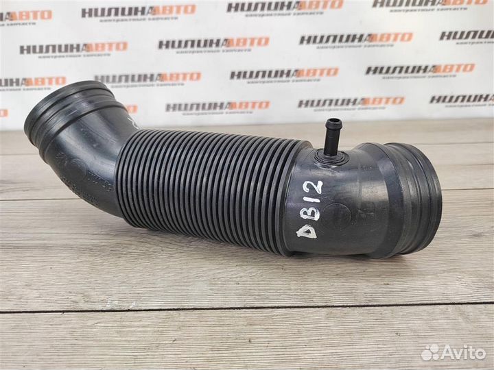 Патрубок воздушного фильтра skoda Fabia 2