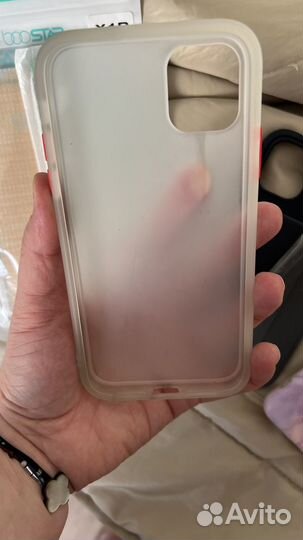 Чехлы на iPhone 11 (все за 200)