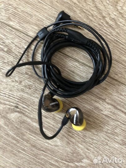 Ушные мониторы(наушники) Shure SE535