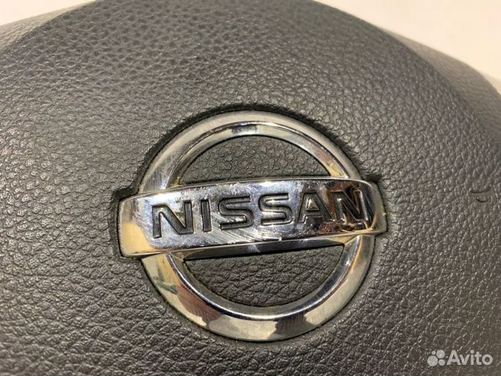 Подушка безопасности в руль airbag Nissan X-Trail