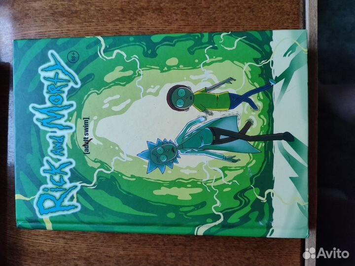 Книги комиксы