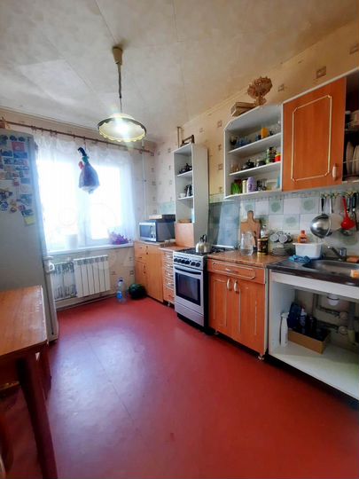 3-к. квартира, 60 м², 4/10 эт.