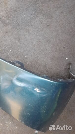 Планка под стоп задняя левая Авенсис-лифтбек