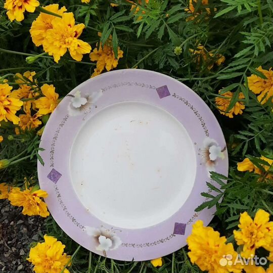 Антикварная тарелка