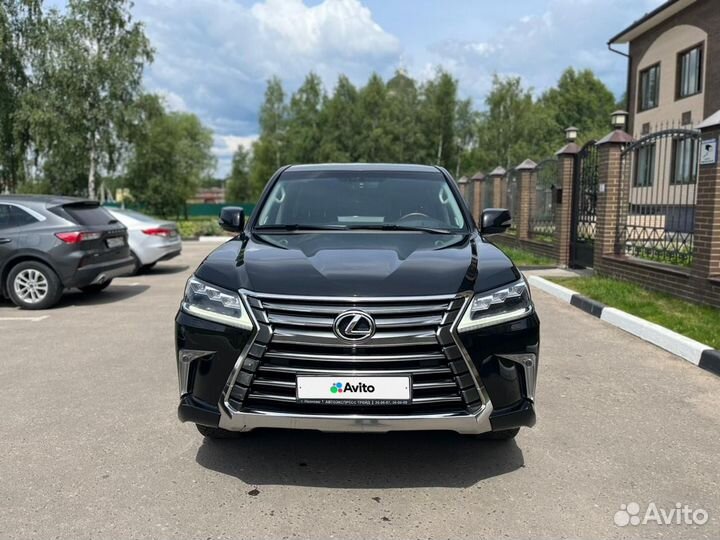 Lexus LX, 2016