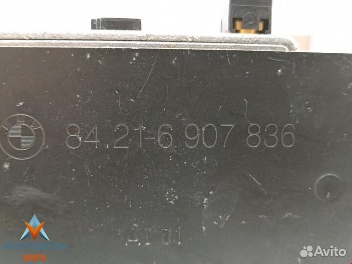 Усилитель антенны BMW X5 E53 2001 84216907520