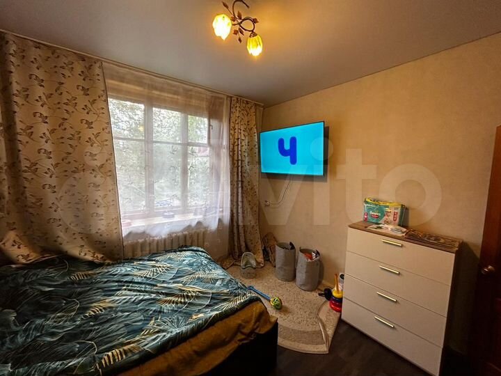 3-к. квартира, 71 м², 2/4 эт.