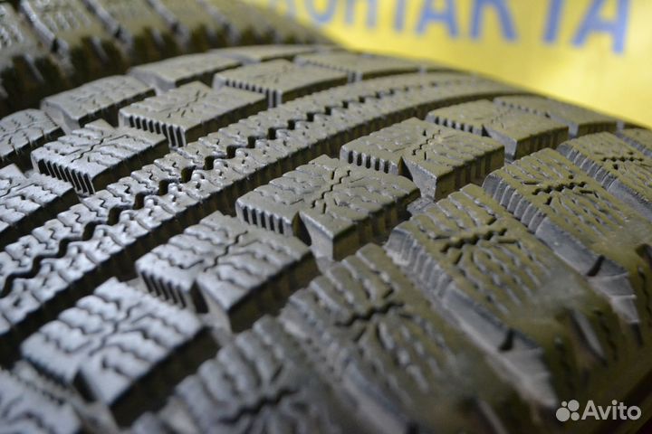 Toyo Observe Garit G30 215/50 R17