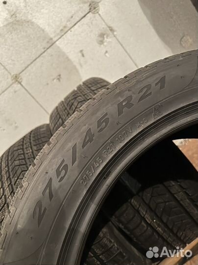 Pirelli Scorpion Winter 275/45 R21 113V