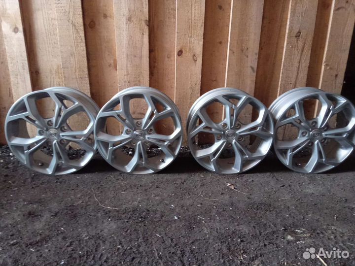 Литые диски r16 5x114.3