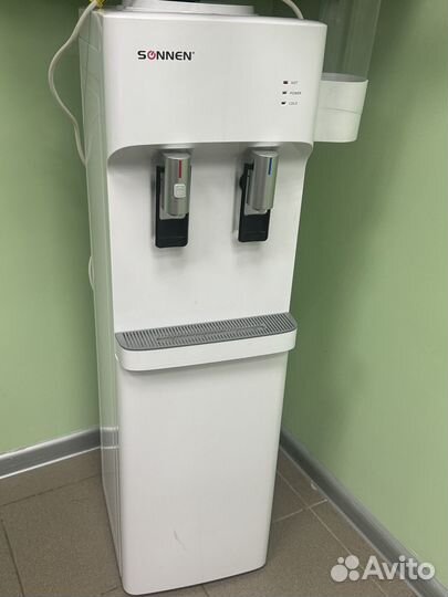 Кулер для воды бу