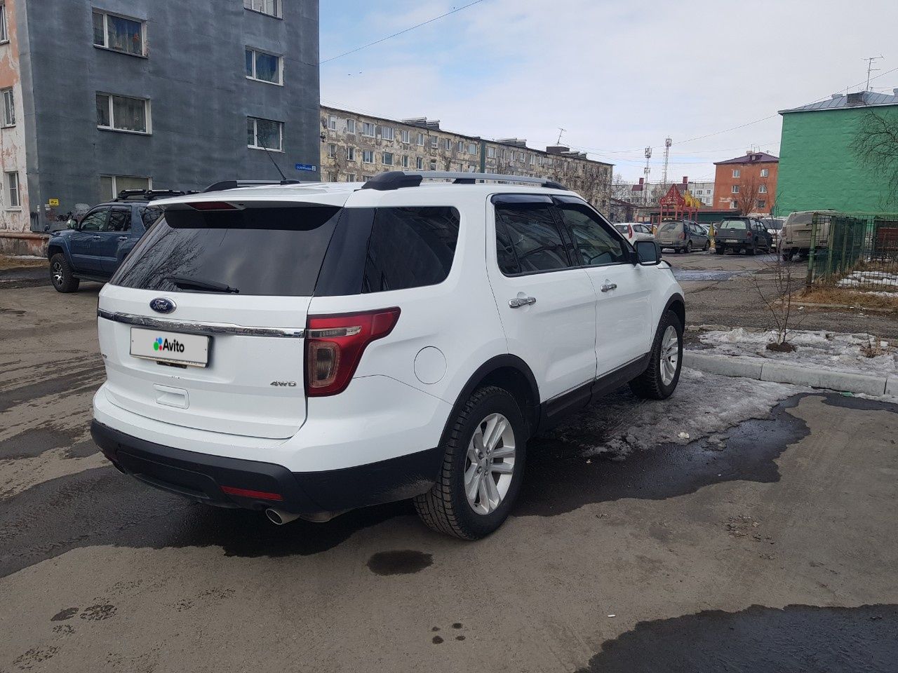 Ford Explorer: фото владельца