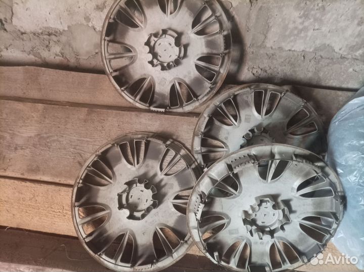 Колпаки на колеса r 15